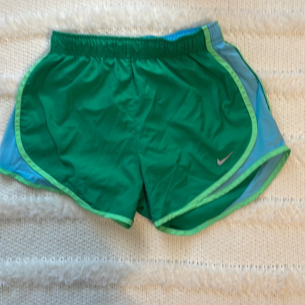 Nike dri fit shorts green blue medium M